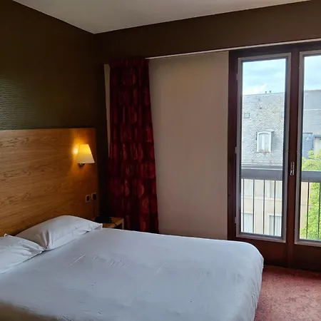 Tour Maje Hotel