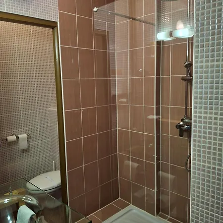 Tour Maje Hotel Rodez
