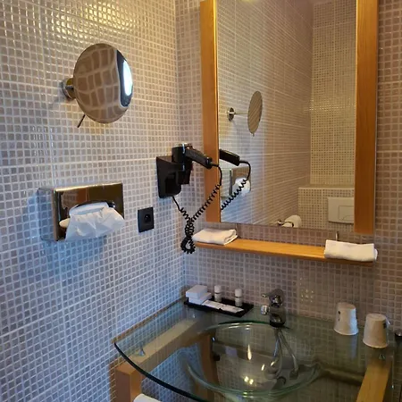 Tour Maje Hotel Rodez