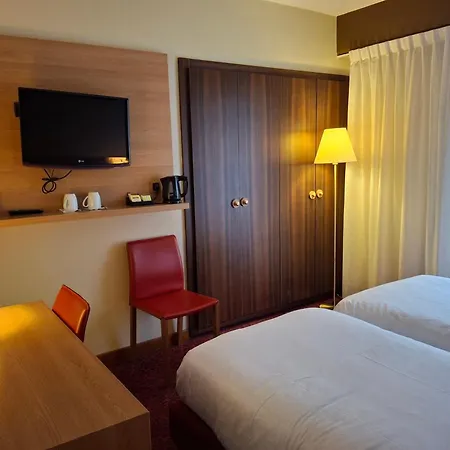 Hotell Tour Maje