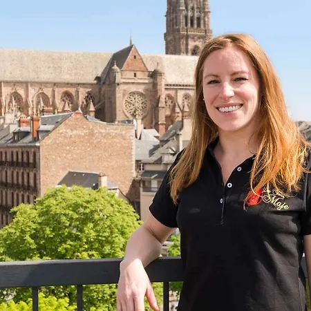 Tour Maje Отель