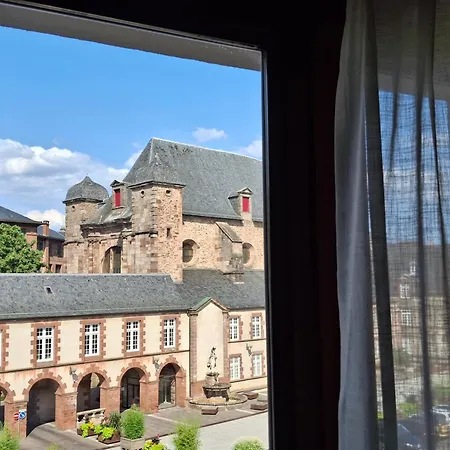 Hotell Tour Maje Rodez