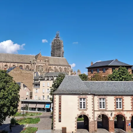 Hotell Tour Maje Rodez