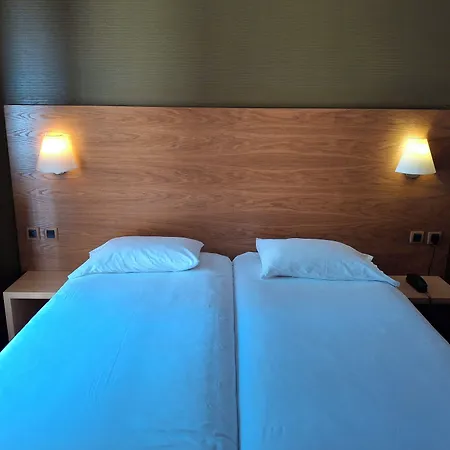 Tour Maje Hotell Rodez