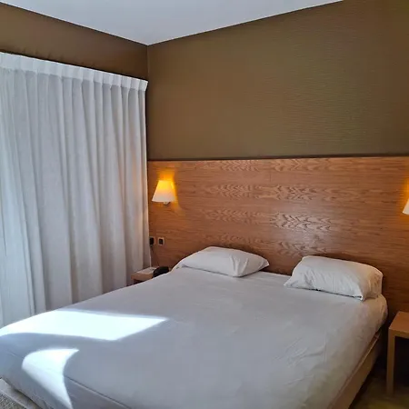 Tour Maje 3* Ροντέζ
