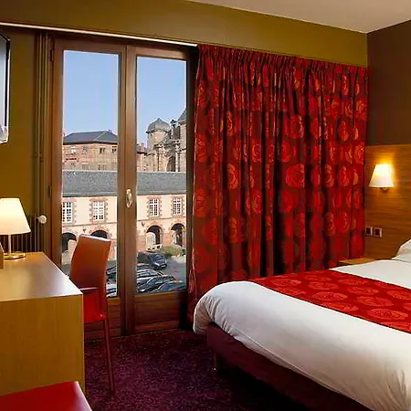 Hotel Tour Maje