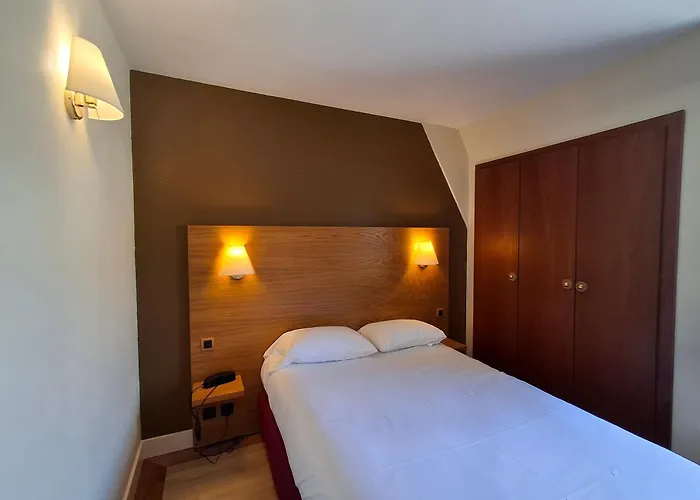 Tour Maje Hotel Rodez